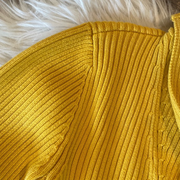 ~ Ralph Lauren Ribbed Yellow Sweater~ Gold Clasp ~ L - Picture 5 of 6